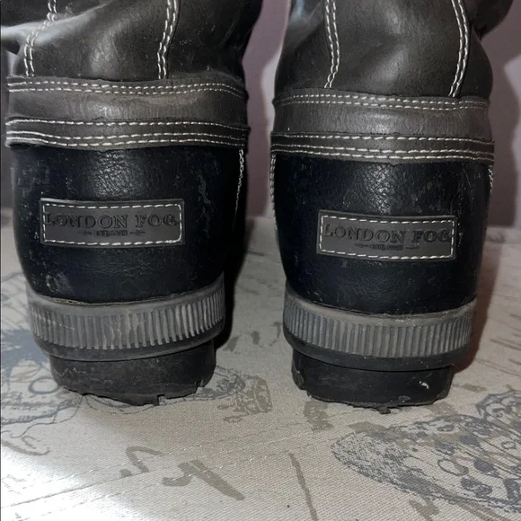 London Fog Black and Gray Winter Boots with Faux Fur - Picture 5 of 14